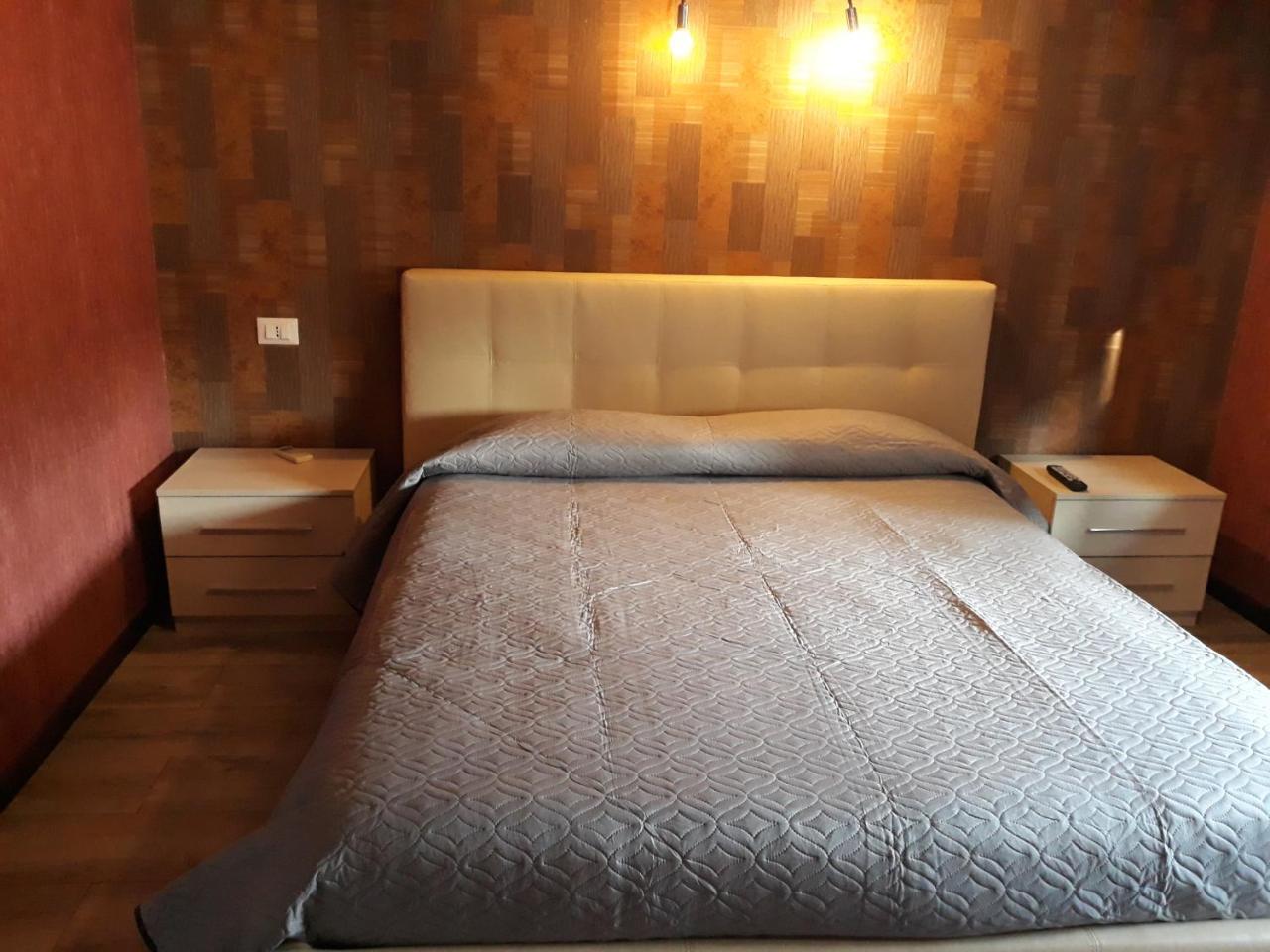 Sira House Milano Hotell Exteriör bild